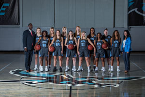 Women's 2019-2020 group basketball photo including coaches